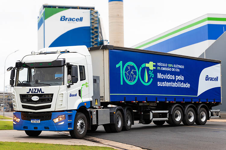 It is estimated that the company will avoid the emission of 132,000 kg of CO2eq per year from a single truck. / Photo: Bracell.