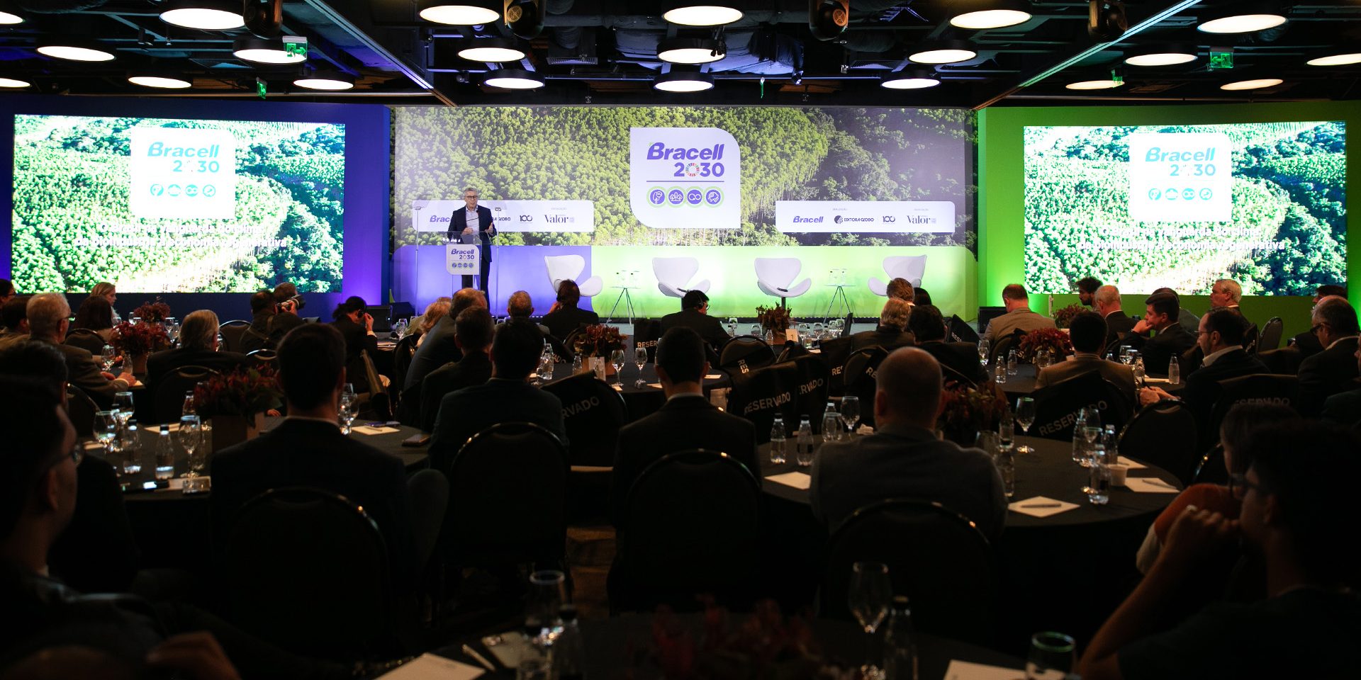 palco evento Bracell 2030 sobre agenda climática global