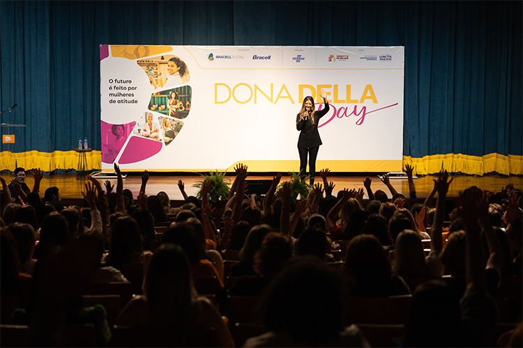 evento Dona Della Day